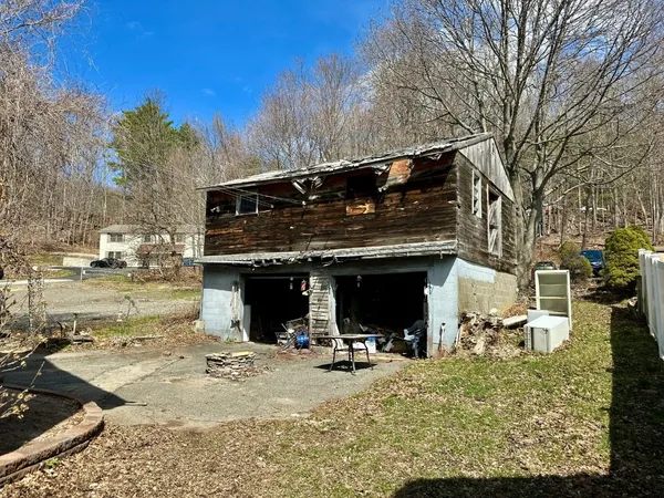 $275,000 | 552 Main Street, Sturbridge, MA 01518