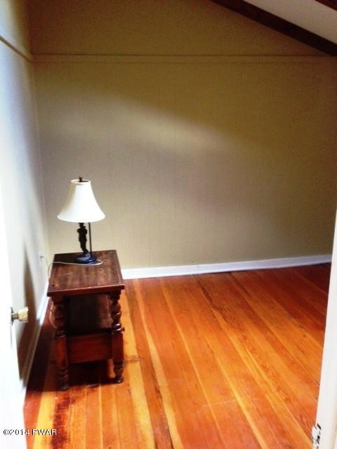 6 Main Street Greentown, PA 18426 - Photo 10 of 22