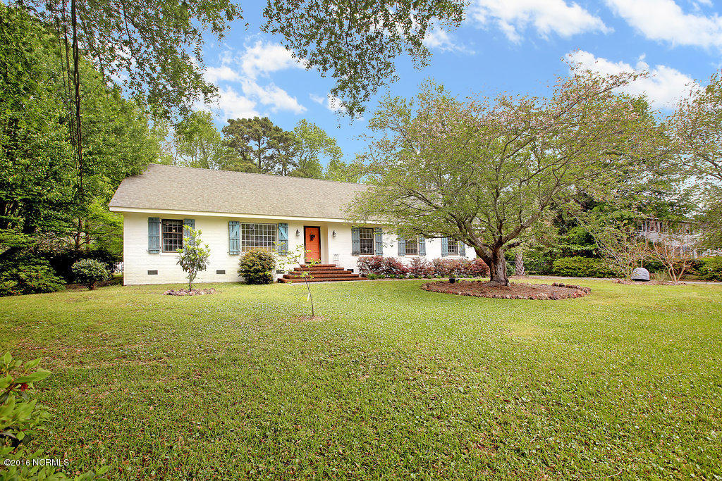 409 Lansdowne Road Wilmington, NC 28409 - Photo 1 of 31 409LandsdowneRoad-1