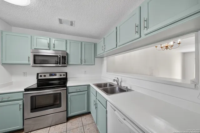 $149,900 | 7880 Micron Drive, Unit 3604, San Antonio, TX 78251