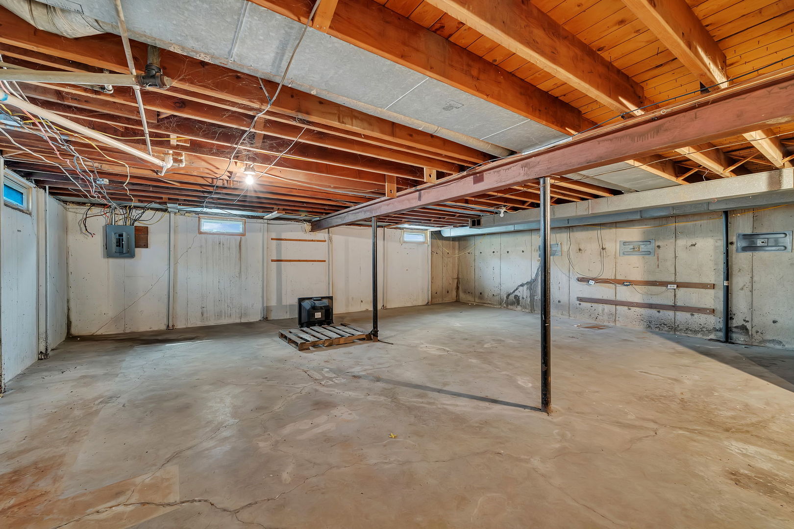 536 Fort Street Ottawa, IL 61350 - Photo 22 of 30 a view of an empty room