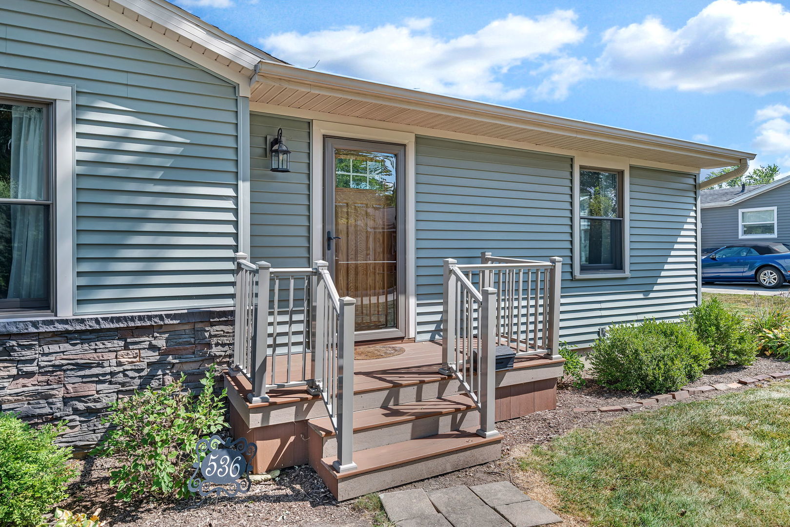 536 Fort Street Ottawa, IL 61350 - Photo 3 of 30 a front view of a house with stairs