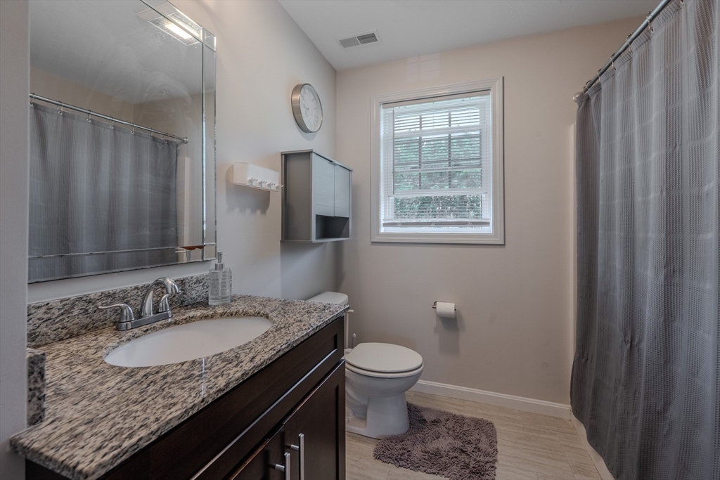 49 Riley Road, Unit 25 Tyngsborough, MA 01879 - Photo 14 of 21