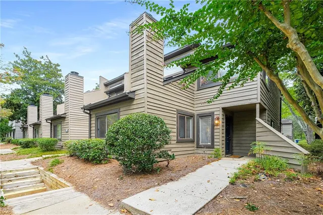 $360,000 | 701 Cedar Chase Circle Northeast, Atlanta, GA 30324