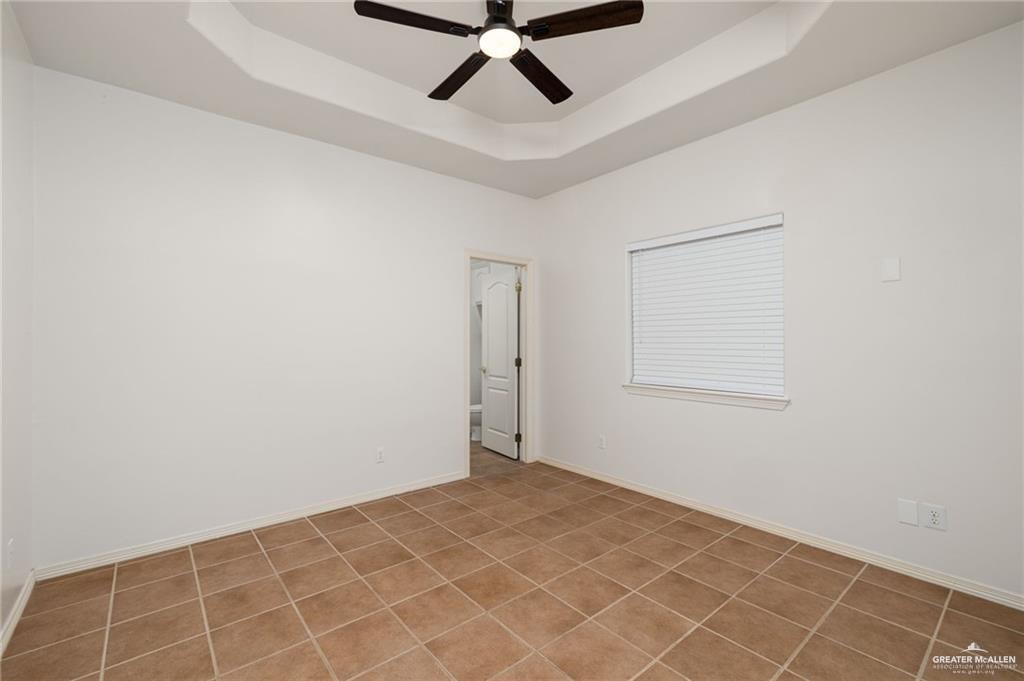 1311 East 28th Street Mission, TX 78574 - Photo 15 of 19 a view of an empty room