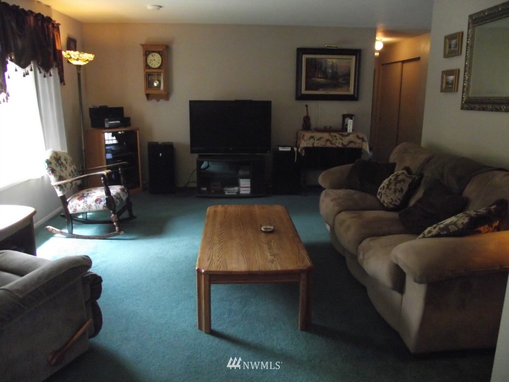 334 View Ridge Drive Port Angeles, WA 98362 - Photo 3 of 15