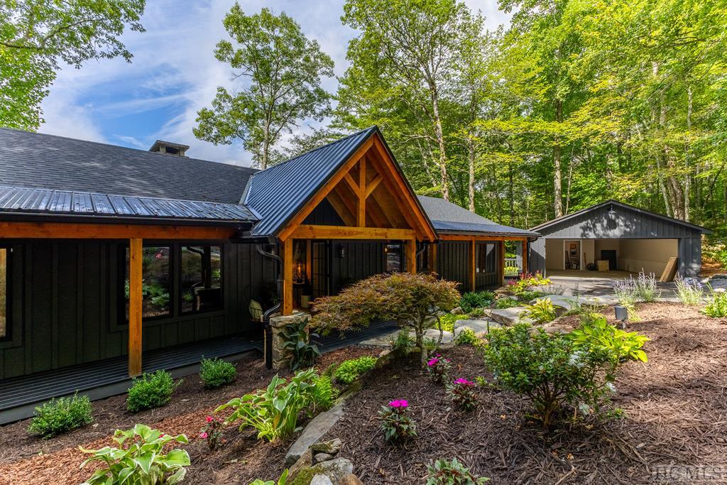 100 Oak Road Highlands, NC 28741 - Photo 1 of 32 Gallery Image 1