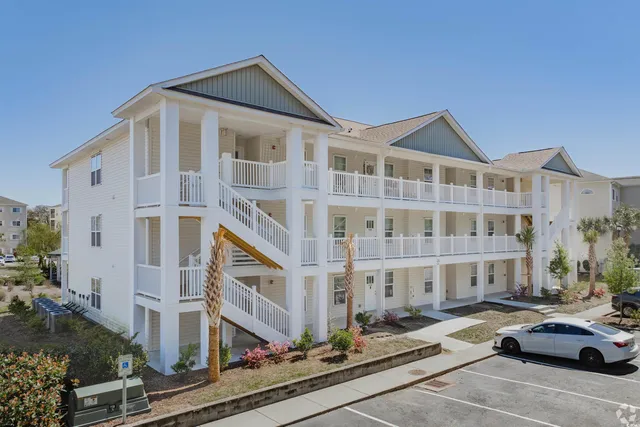 $1,800 | 1100 Commons Boulevard, Unit 1112, Myrtle Beach, SC 29572