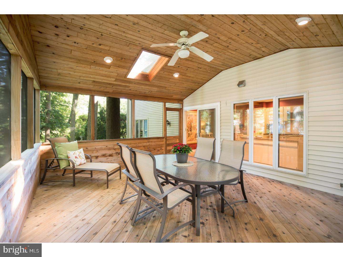 504 Gatewood Road Cherry Hill, NJ 08003 - Photo 12 of 25 Gallery Image 12