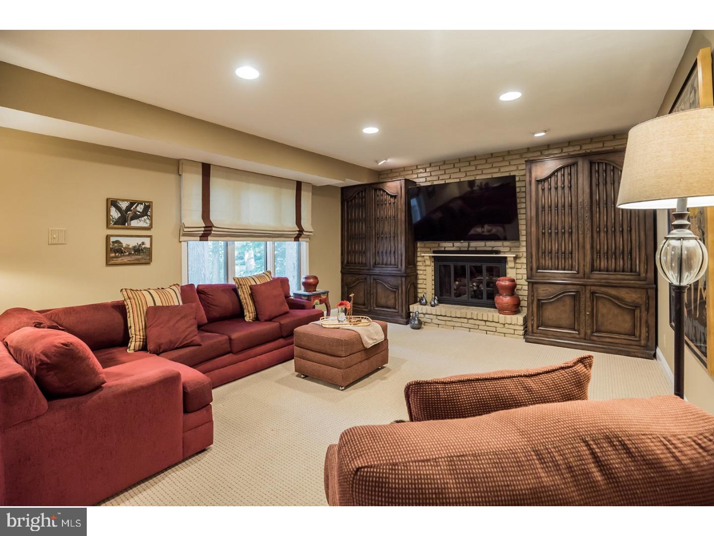 504 Gatewood Road Cherry Hill, NJ 08003 - Photo 13 of 25 Gallery Image 13