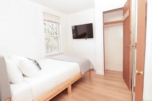 $1,800 | 117 Lamberton Street, New Haven, CT 06519