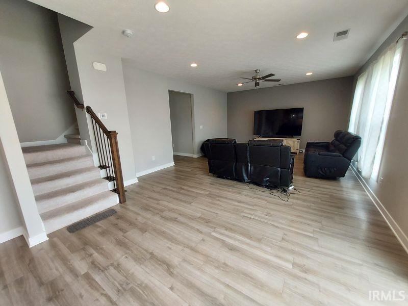 1406 Hunters Crossing Pass Huntingburg, IN 47542 - Photo 15 of 35