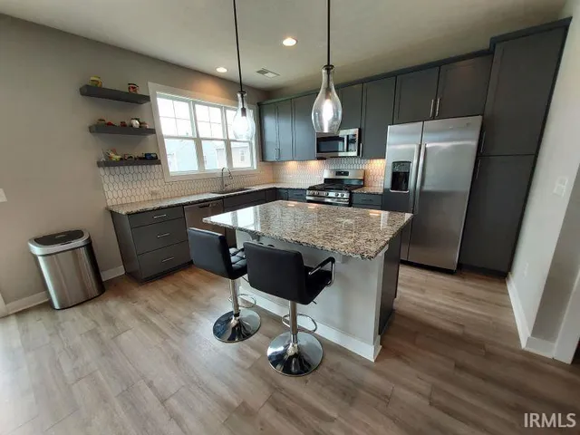 $349,000 | 1406 Hunters Crossing Pass, Huntingburg, IN 47542