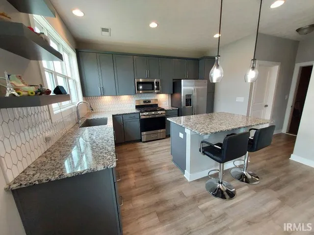 $349,000 | 1406 Hunters Crossing Pass, Huntingburg, IN 47542