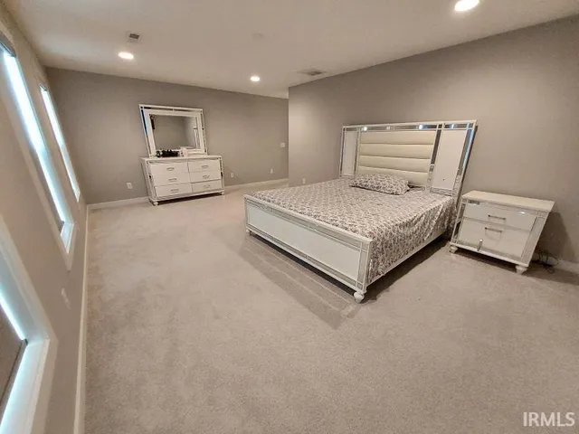 $349,000 | 1406 Hunters Crossing Pass, Huntingburg, IN 47542