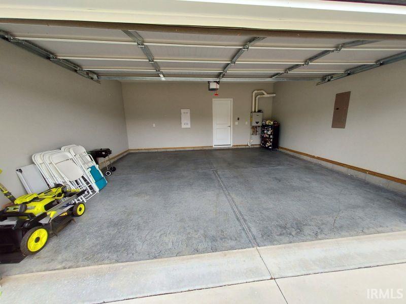 1406 Hunters Crossing Pass Huntingburg, IN 47542 - Photo 9 of 35