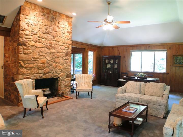 5 Middle Road New Hope, PA 18938 - Photo 2 of 19 Gallery Image 2