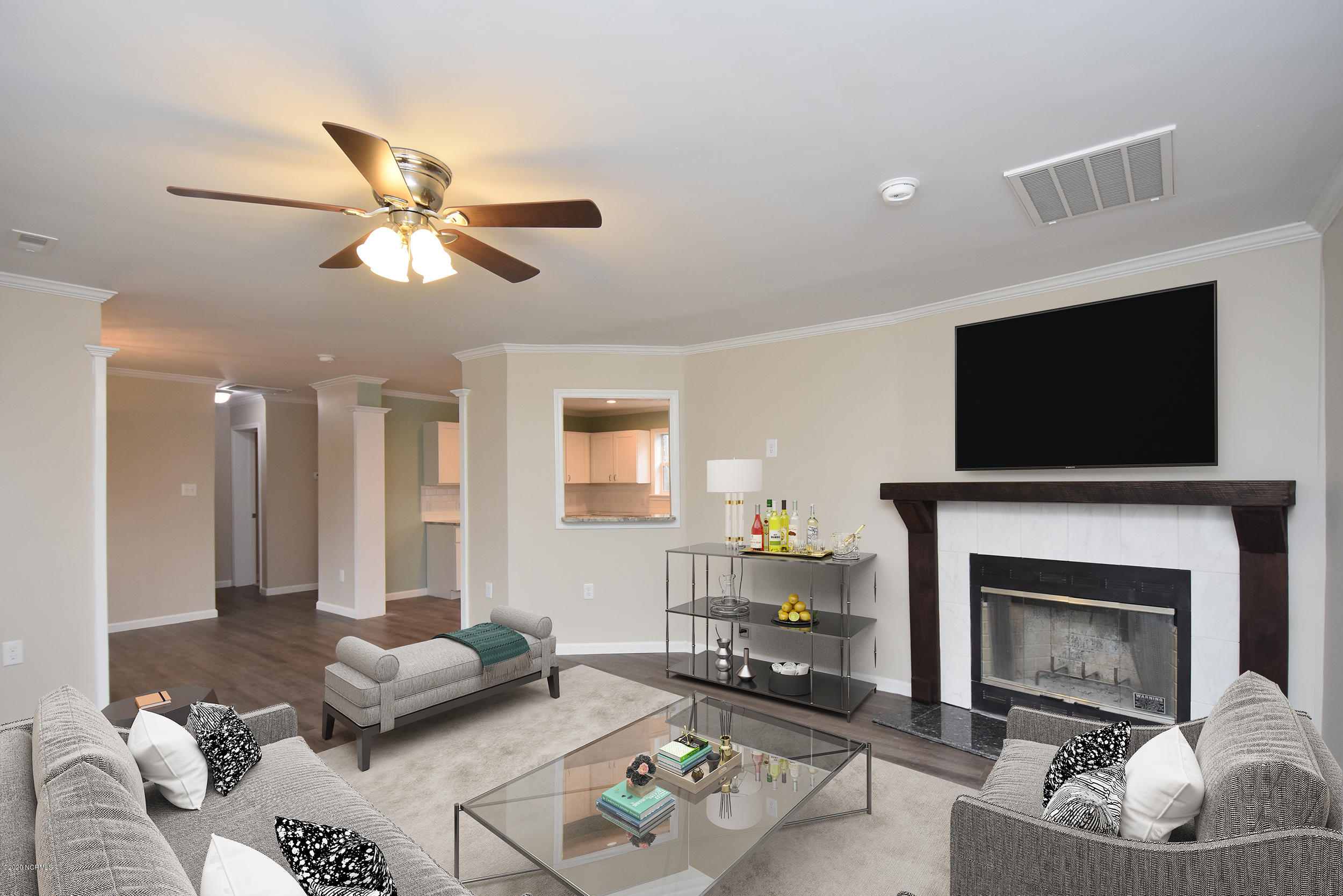 52 Daniel Road Rocky Point, NC 28457 - Photo 2 of 19 15841816534_liv