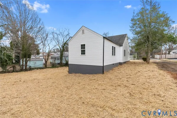 $339,900 | 702 Irving Street, Farmville, VA 23901