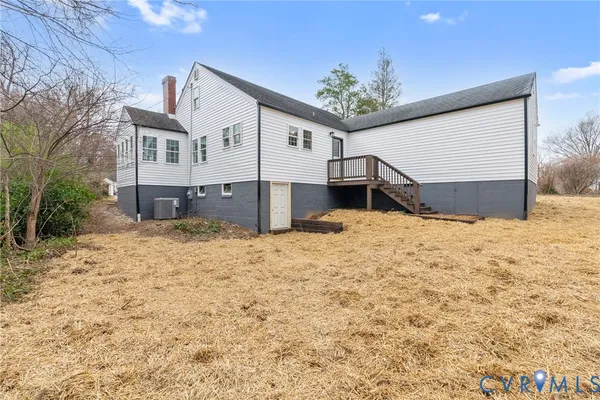 $339,900 | 702 Irving Street, Farmville, VA 23901