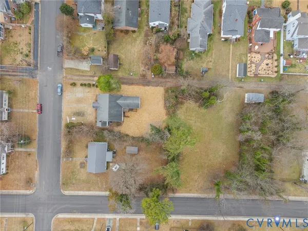$339,900 | 702 Irving Street, Farmville, VA 23901