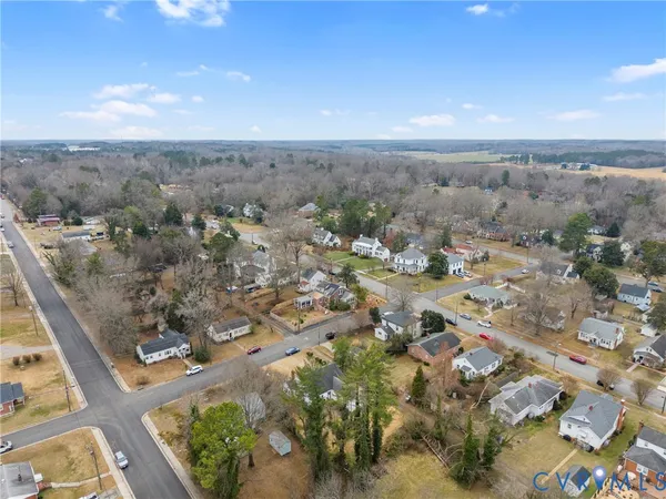 $339,900 | 702 Irving Street, Farmville, VA 23901