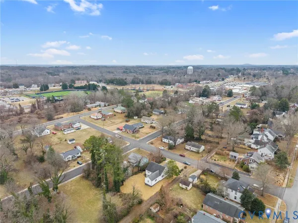 $339,900 | 702 Irving Street, Farmville, VA 23901