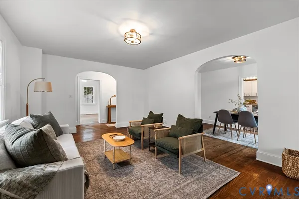 $339,900 | 702 Irving Street, Farmville, VA 23901