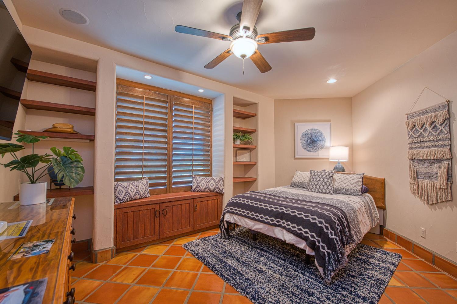 15516 North Friant Road Friant, CA 93626 - Photo 47 of 99 Main House Bedroom 3