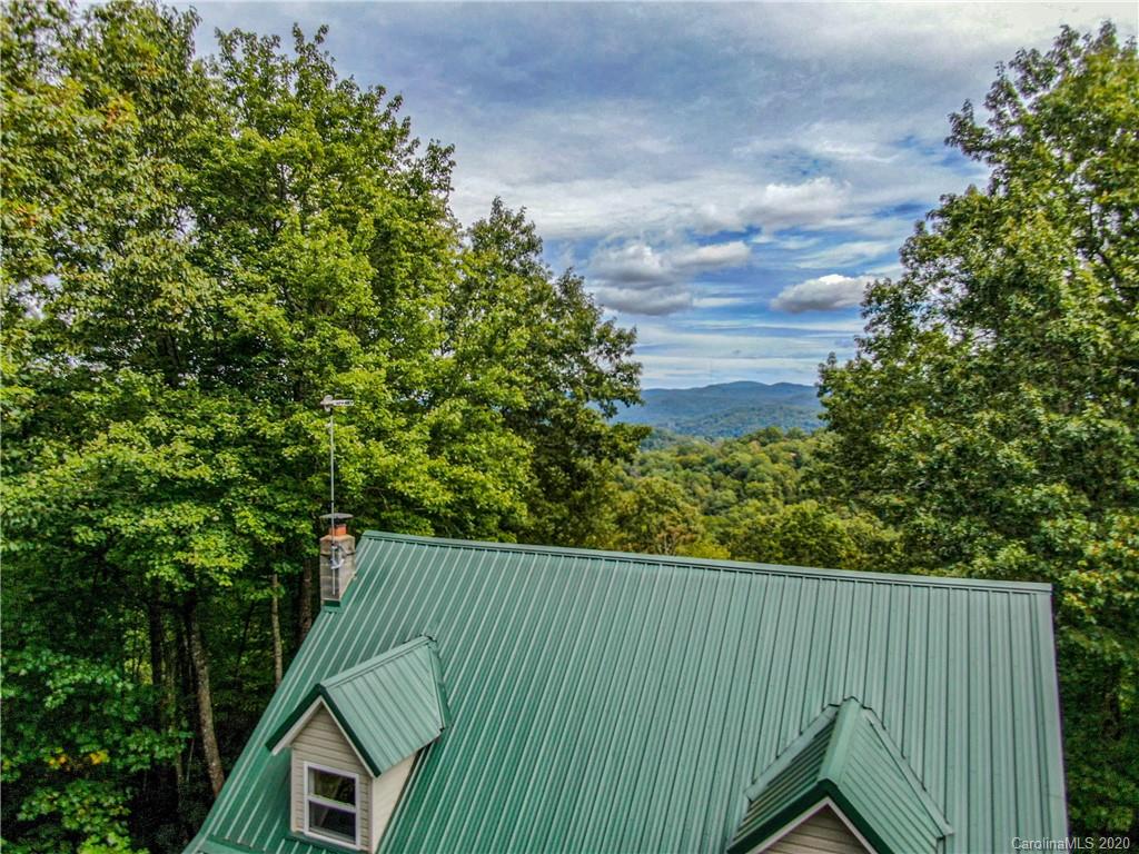 81 South Gray Fox Road Rosman, NC 28772 - Photo 2 of 33 Gallery Image 2