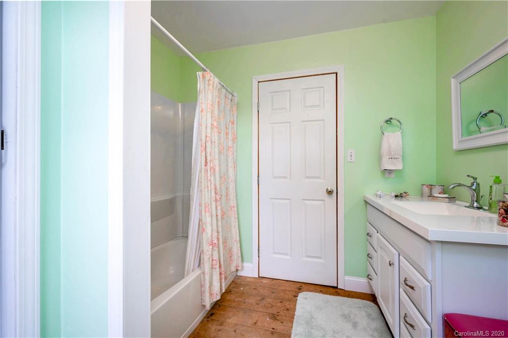 81 South Gray Fox Road Rosman, NC 28772 - Photo 19 of 33 Gallery Image 19