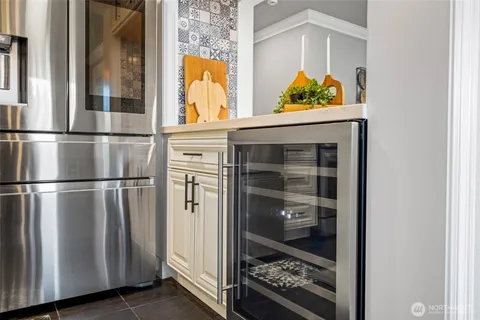 $409,900 | 3008 North Narrows Drive, Unit C103, Tacoma, WA 98407