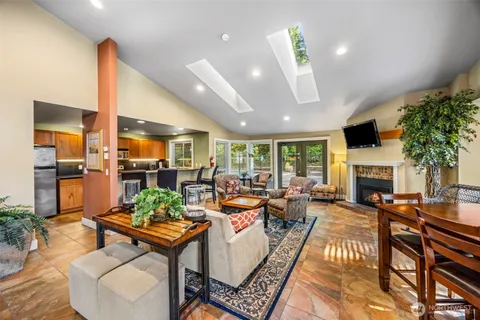 $409,900 | 3008 North Narrows Drive, Unit C103, Tacoma, WA 98407