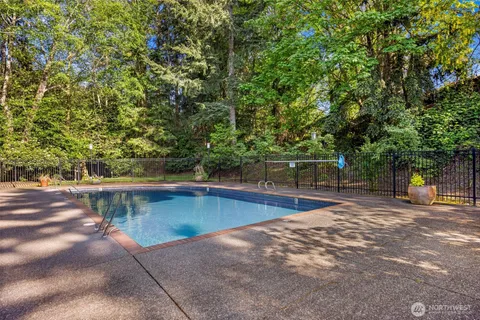 $409,900 | 3008 North Narrows Drive, Unit C103, Tacoma, WA 98407