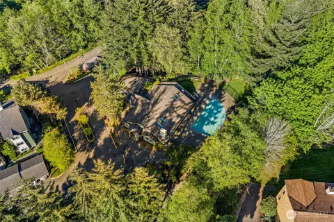 $409,900 | 3008 North Narrows Drive, Unit C103, Tacoma, WA 98407