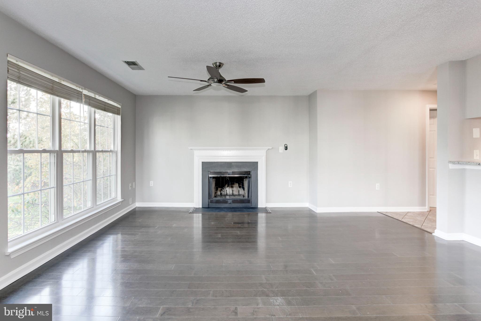 21012 Timber Ridge Terrace, Unit 201 Ashburn, VA 20147 - Photo 12 of 37