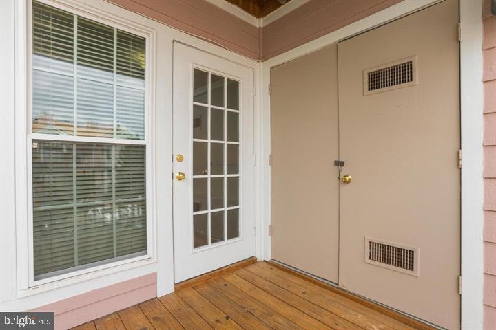 21012 Timber Ridge Terrace, Unit 201 Ashburn, VA 20147 - Photo 35 of 37