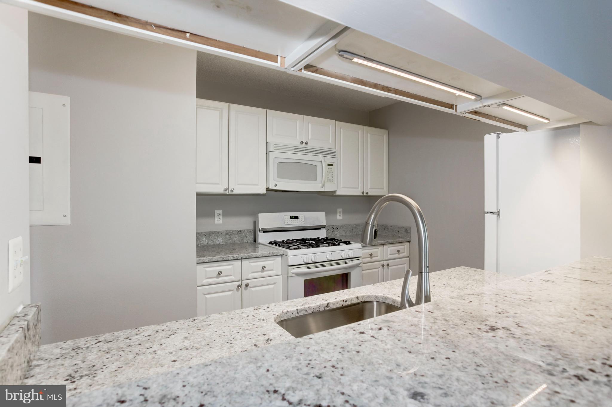 21012 Timber Ridge Terrace, Unit 201 Ashburn, VA 20147 - Photo 5 of 37