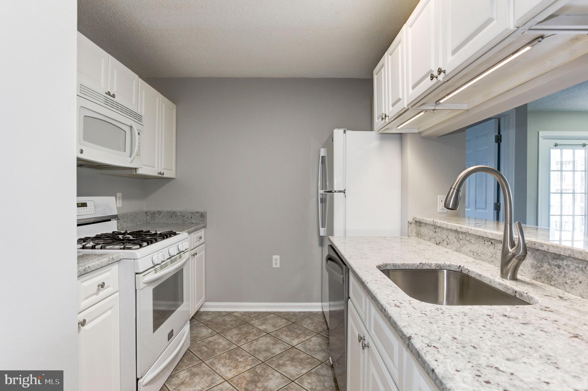 21012 Timber Ridge Terrace, Unit 201 Ashburn, VA 20147 - Photo 7 of 37