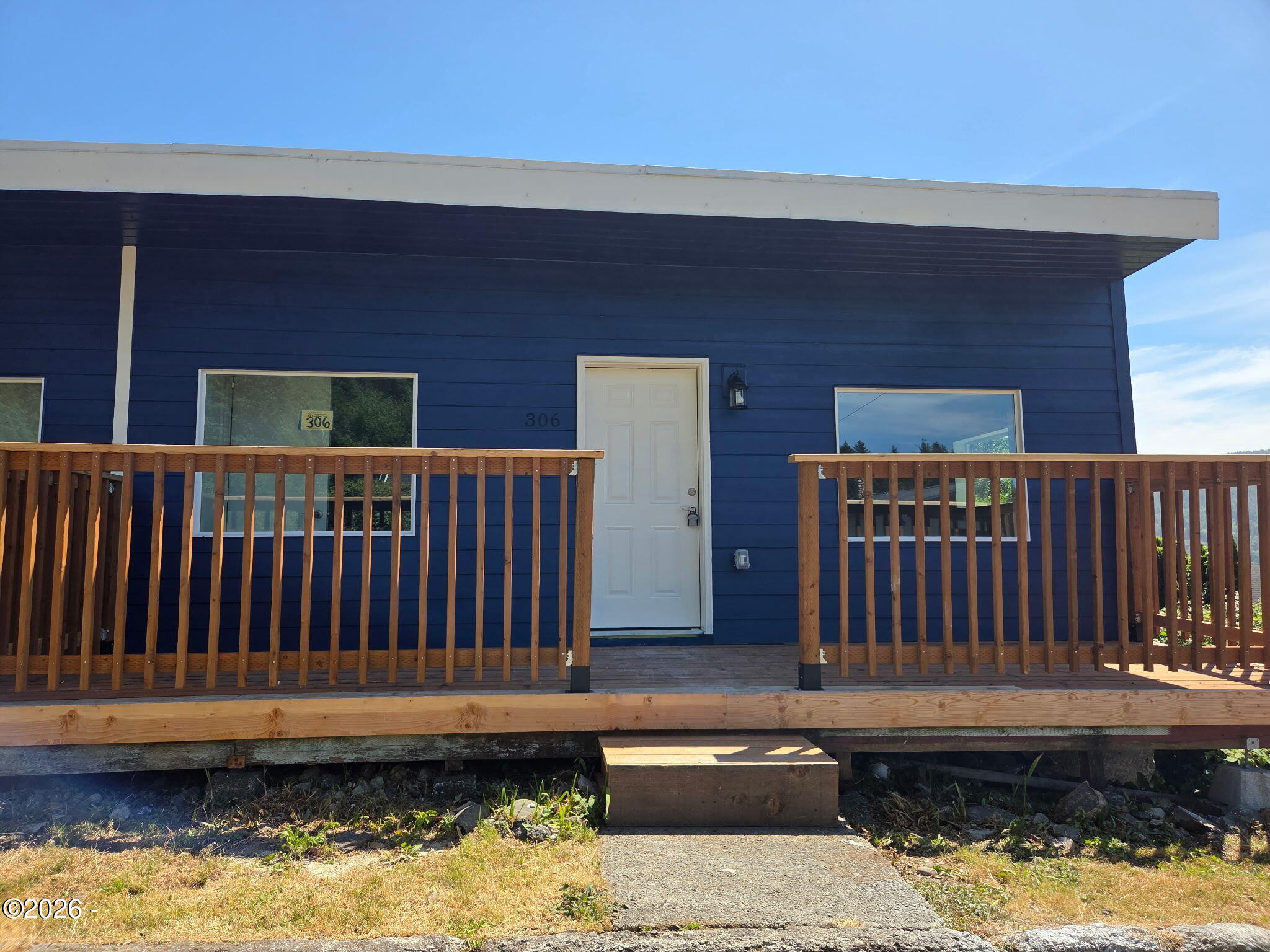 306 8th Street, Unit 306 / 308 Garibaldi, OR 97118 - Photo 2 of 21