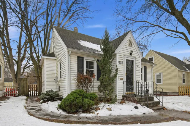 $149,000 | 903 11th Avenue Southwest, Austin, MN 55912