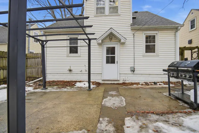 $149,000 | 903 11th Avenue Southwest, Austin, MN 55912