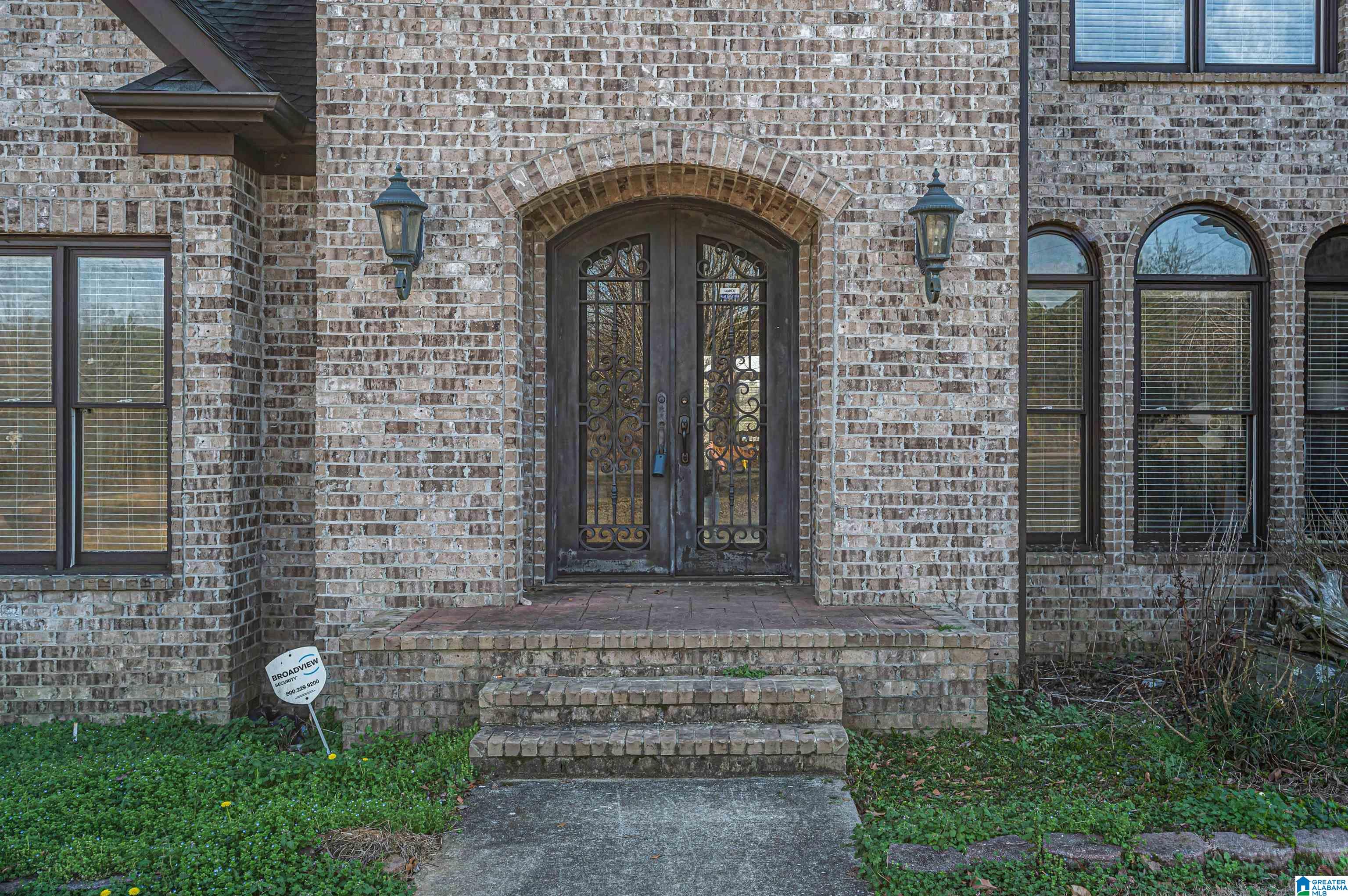 226 Aviation Road Southeast Bessemer, AL 35022 - Photo 4 of 43