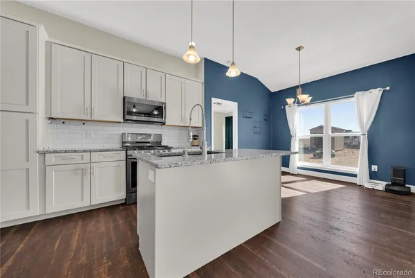 $518,000 | 7566 County Road, Wiggins, CO 80654