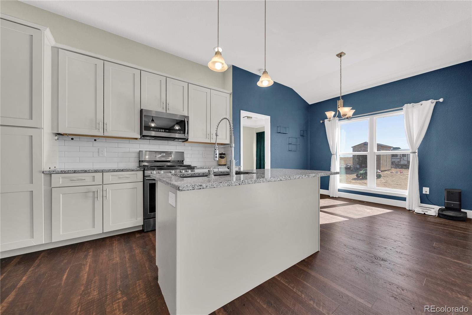 7566 County Road Wiggins, CO 80654 - Photo 8 of 22