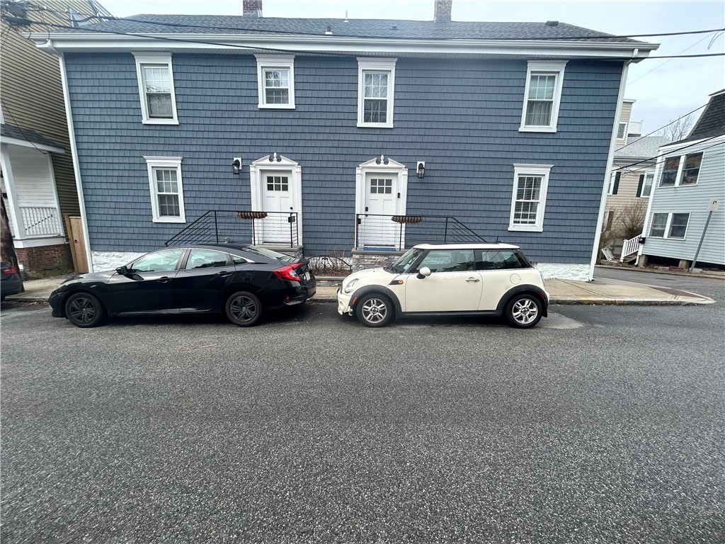 23 Anthony Street, Unit 2 Newport, RI 02840 - Photo 2 of 34