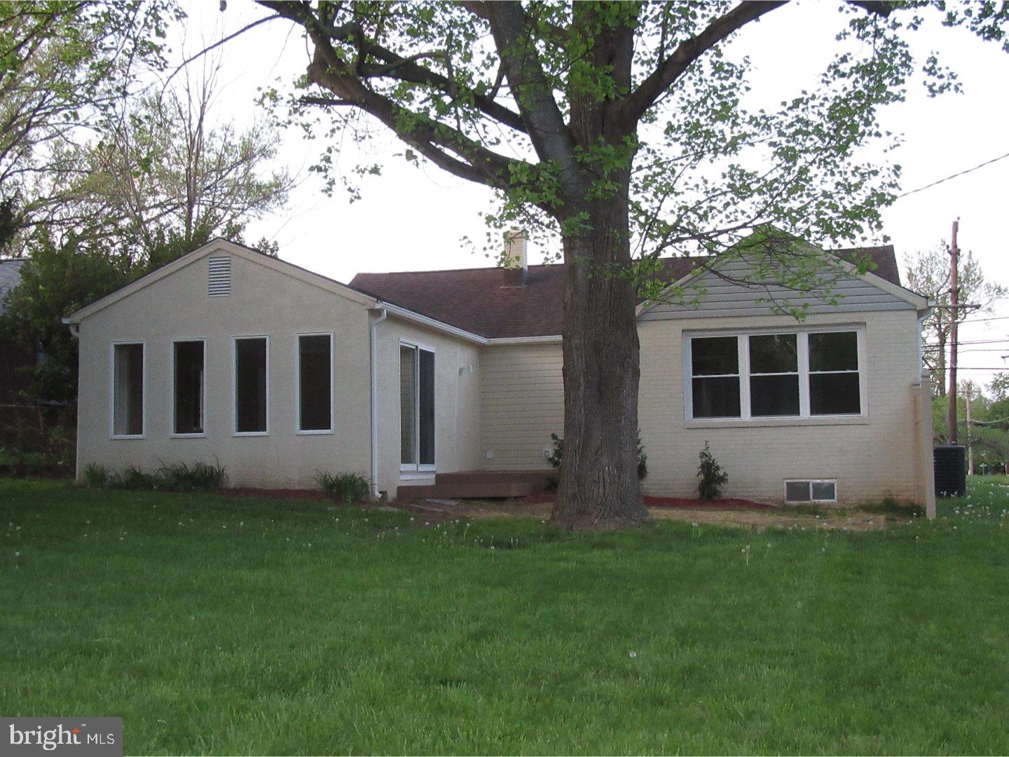 701 West County Line Road Hatboro, PA 19040 - Photo 4 of 25 Exterior Back