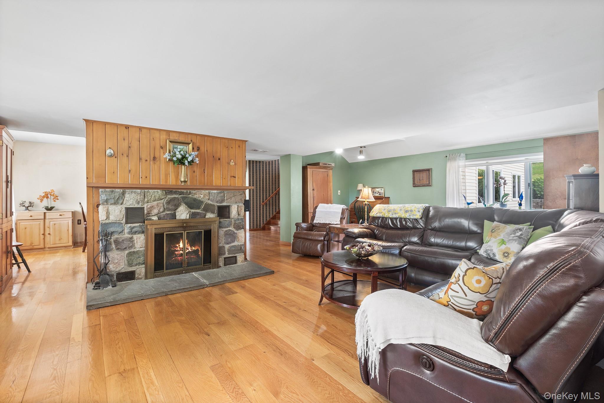 37 South Plank Road Westtown, NY 10998 - Photo 8 of 22