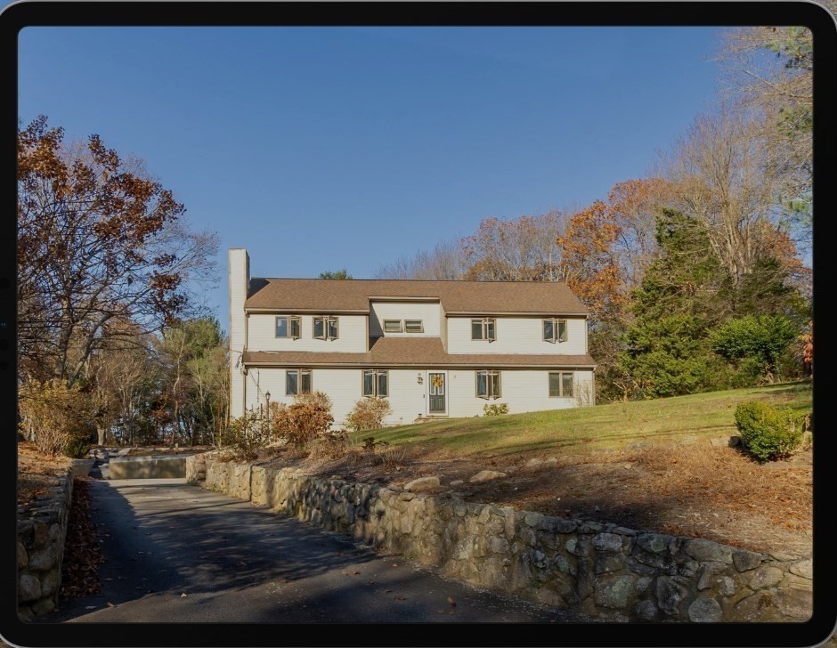 7 Howland Road Berkley, MA 02779 - Photo 1 of 23 Gallery Image 1