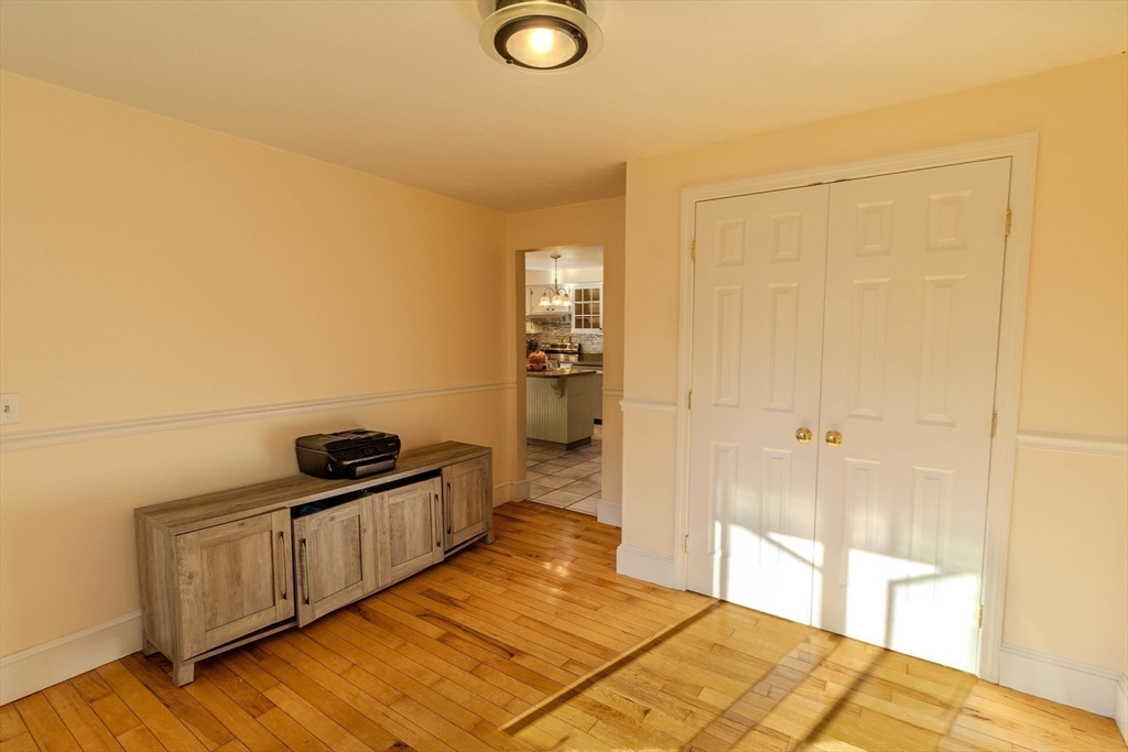 7 Howland Road Berkley, MA 02779 - Photo 13 of 23 Gallery Image 13